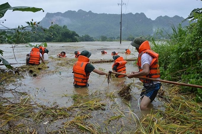 Nghị quyết Quy định mức trợ cấp ngày công lao động đối với người tham gia lực lượng xung kích phòng, chống thiên tai cấp xã mà không hưởng lương từ ngân sách nhà nước trong thời gian được huy động làm nhiệm vụ phòng, chống thiên tai, tham gia tập huấn, huấn luyện, diễn tập phòng, chống thiên tai trên địa bàn thành phố Hải Phòng